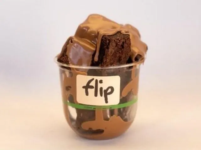 Brownie Cup: Milk Chocolate