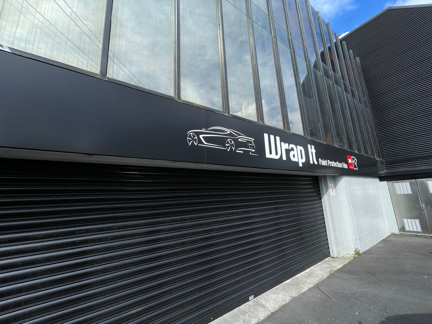Building Signage and Installation