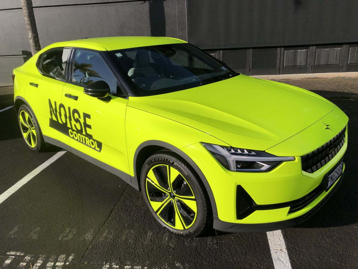 Vehicle Signage & Vehicle Wrapping